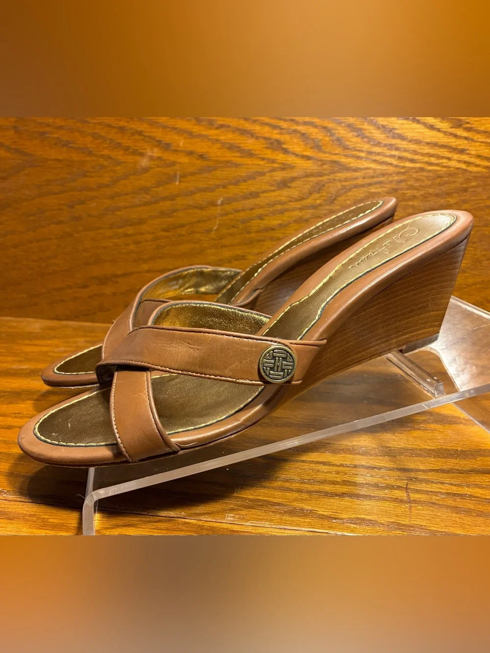 Y2K VTG Cole Haan Leather Cross Strap Medallion Wedge Slide Sandals Tan Sz 7